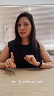 Já pensou como é um ajuste de quiropraxia? Nesse vídeo eu explico rapidamente.